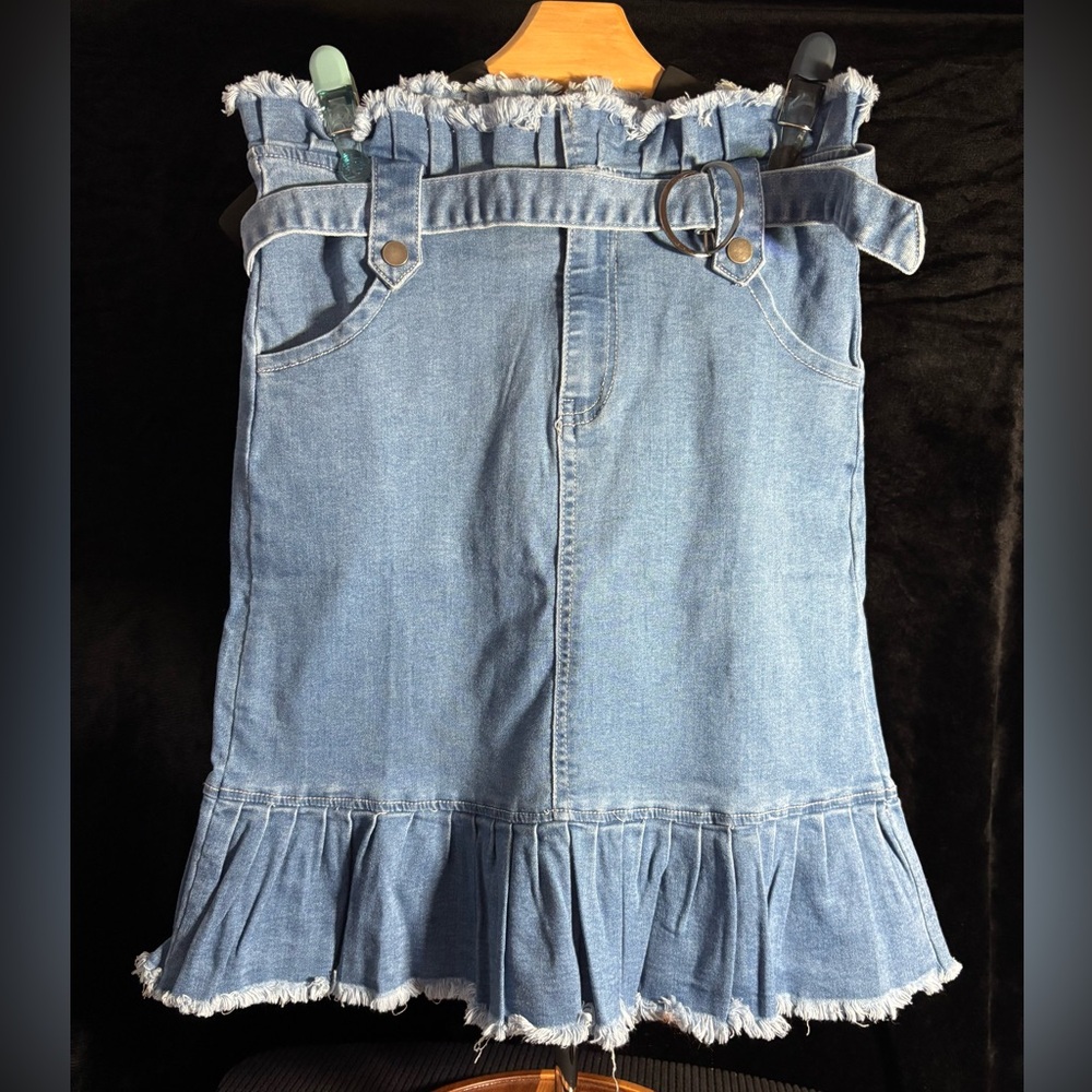 Hayden Los Angeles Denim Ruffle Skirt with Belt Sz S - Picture 1 of 11